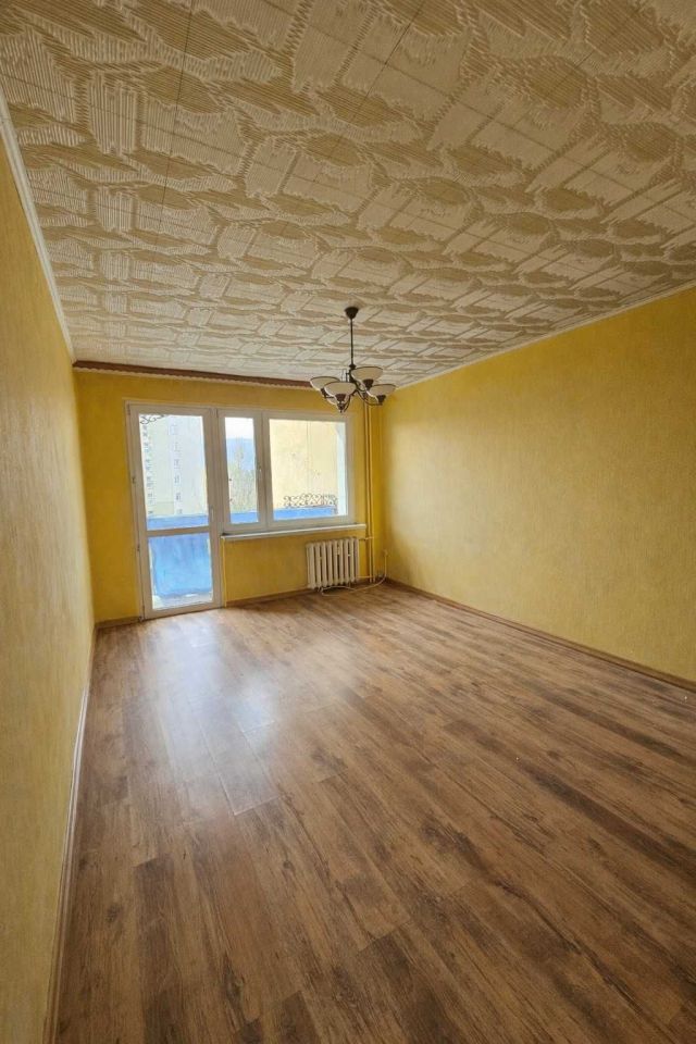 Mieszkanie 2-pokojowe Bielsko-Biała Osiedle Karpackie. Zdjęcie 4