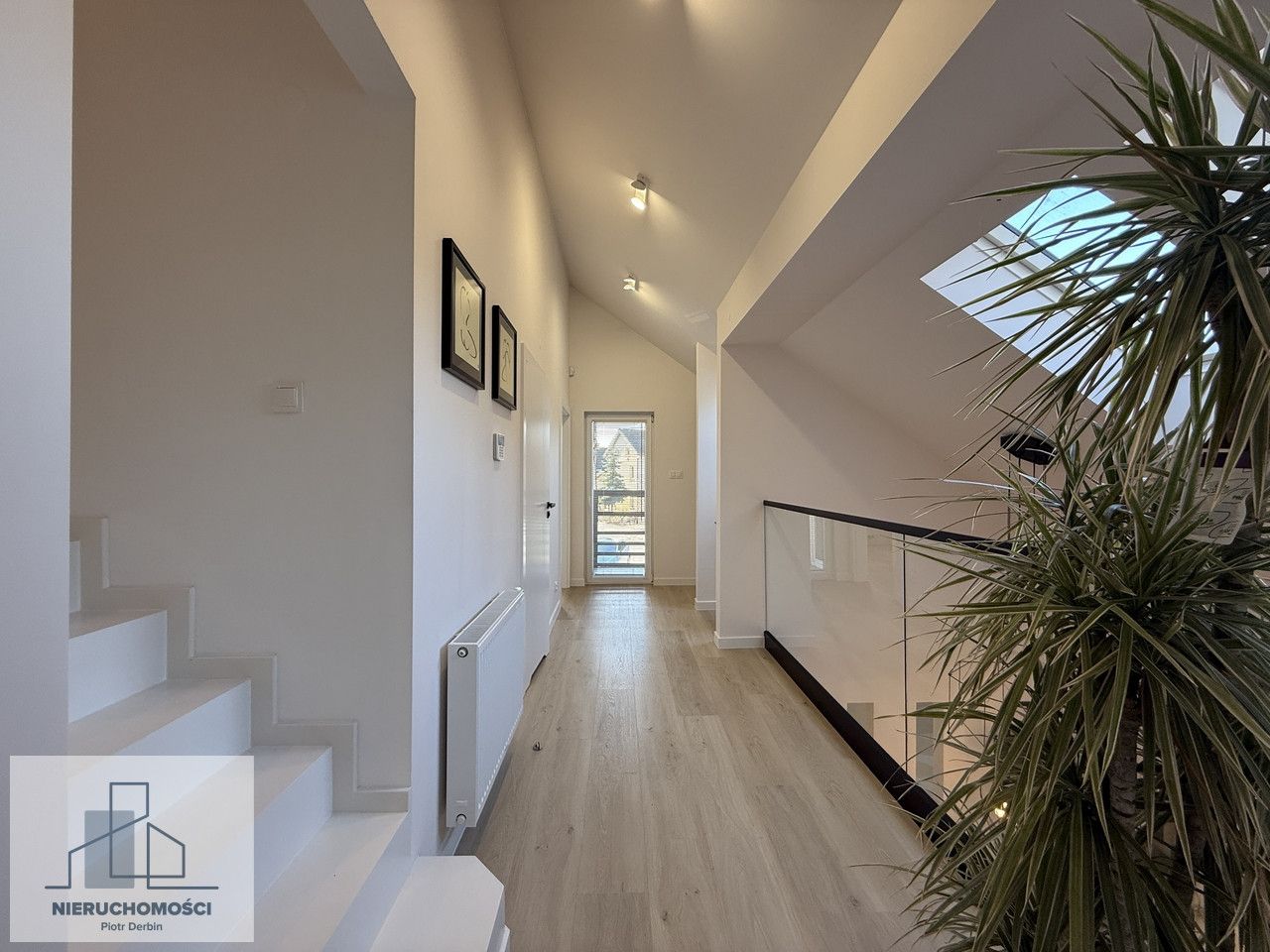 bliźniak, 5 pokoi Warszawa Dąbrówka Szlachecka. Zdjęcie 12