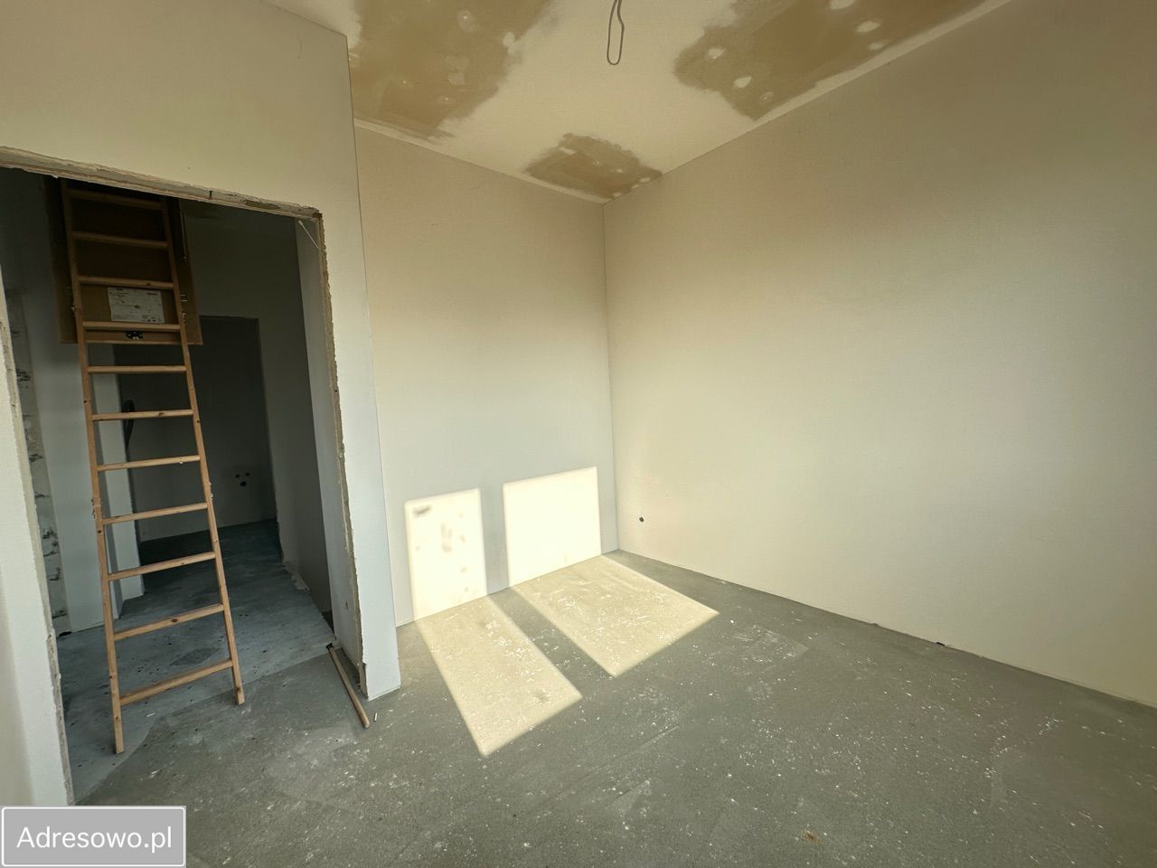 bliźniak, 4 pokoje Kiączyn, ul. Agatowa. Zdjęcie 3