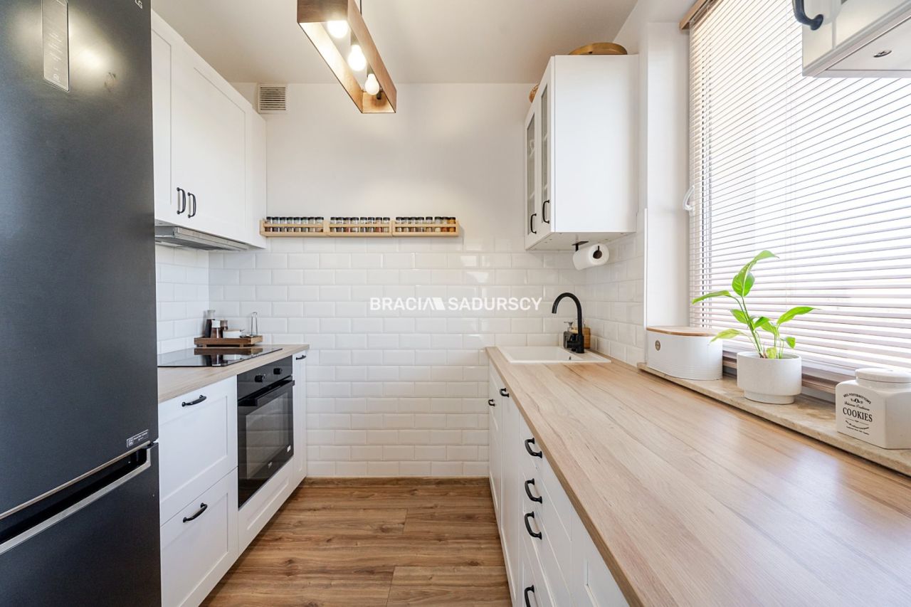 Mieszkanie 4-pokojowe Kraków Prądnik Czerwony, ul. Reduta. Zdjęcie 3