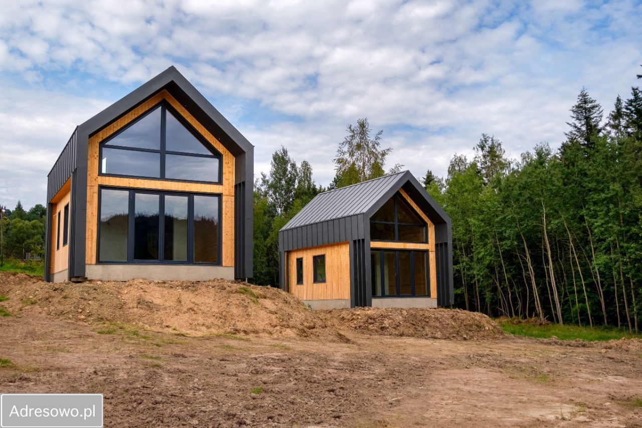 dom wolnostojący, 3 pokoje Pewel Wielka