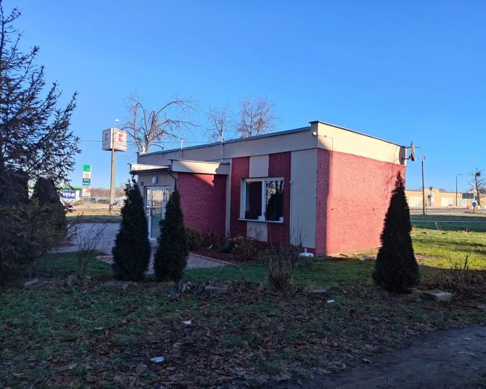 Lokal Nysa, ul. Marszałka Józefa Piłsudskiego. Zdjęcie 11