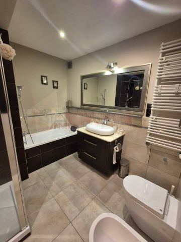 Mieszkanie 3-pokojowe Lublin Śródmieście, ul. Marii Curie-Skłodowskiej. Zdjęcie 11