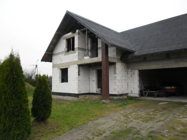 dom wolnostojący, 6 pokoi Mogielnica. Zdjęcie 1