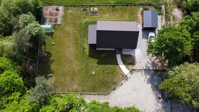 dom wolnostojący, 4 pokoje Bagno. Zdjęcie 19