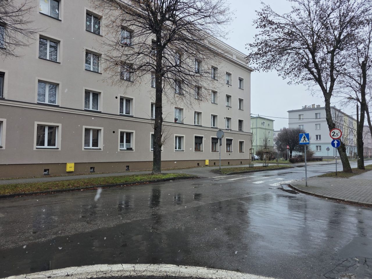 Mieszkanie 2-pokojowe Pyskowice, pl. marsz. Józefa Piłsudskiego. Zdjęcie 8