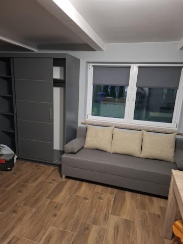 dom wolnostojący, 2 pokoje Czachy-Kołaki. Zdjęcie 1