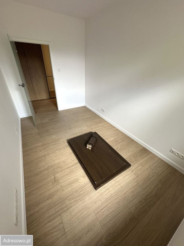 Mieszkanie 4-pokojowe Warszawa Wawer, ul. Korkowa. Zdjęcie 4