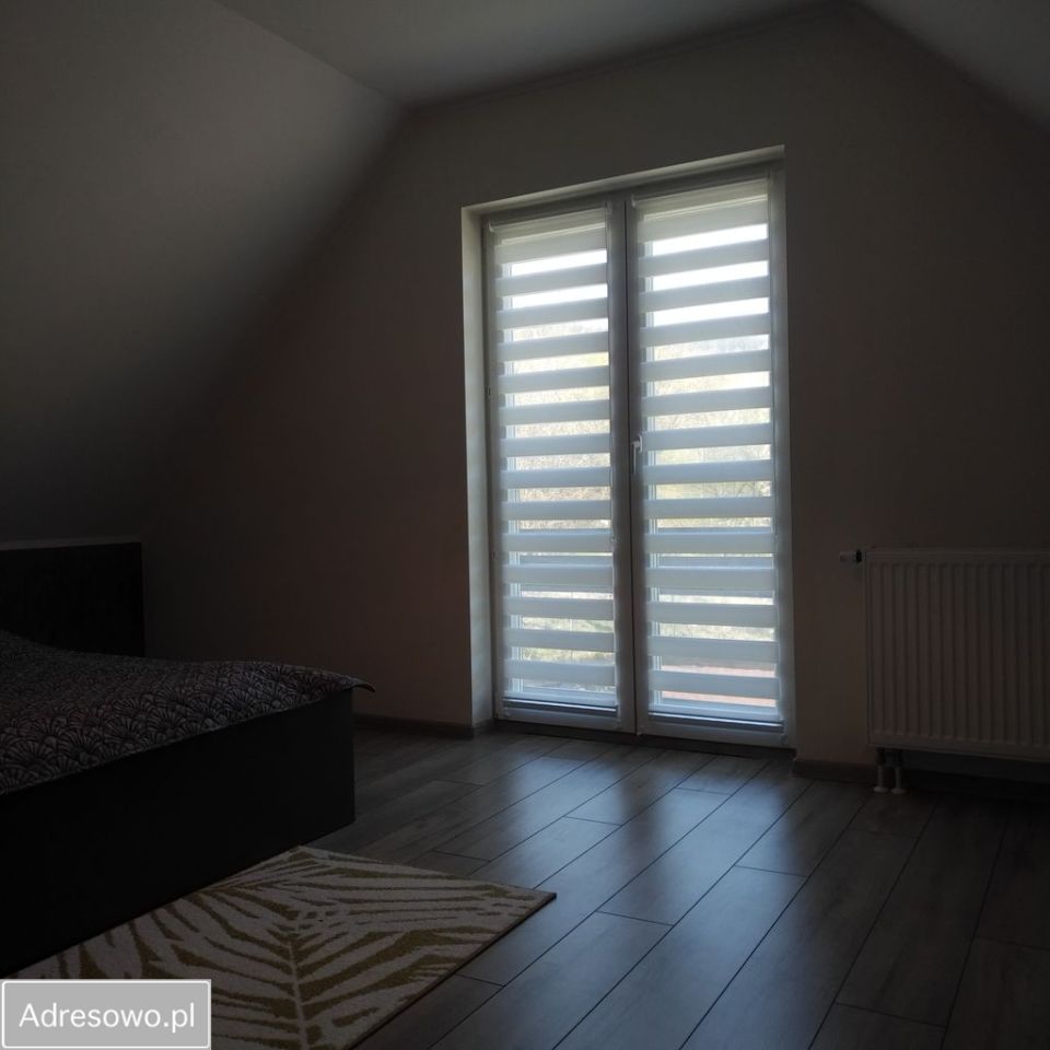 dom wolnostojący, 3 pokoje Tresna. Zdjęcie 10