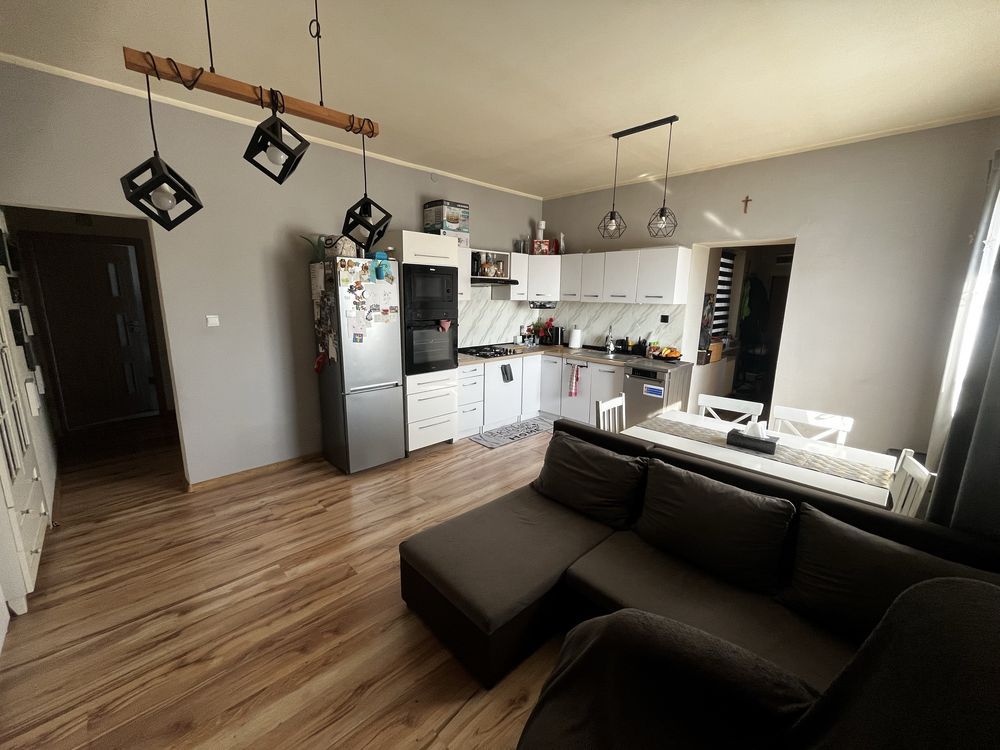 Mieszkanie 3-pokojowe Debrzno, ul. Wojska Polskiego. Zdjęcie 1