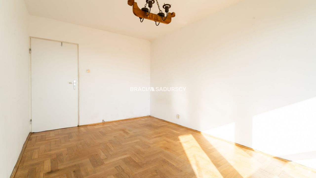 Mieszkanie 3-pokojowe Kraków Prądnik Czerwony, ul. Janusza Meissnera. Zdjęcie 2
