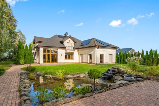 dom wolnostojący, 5 pokoi Gdańsk Matarnia, ul. Radiowa. Zdjęcie 1