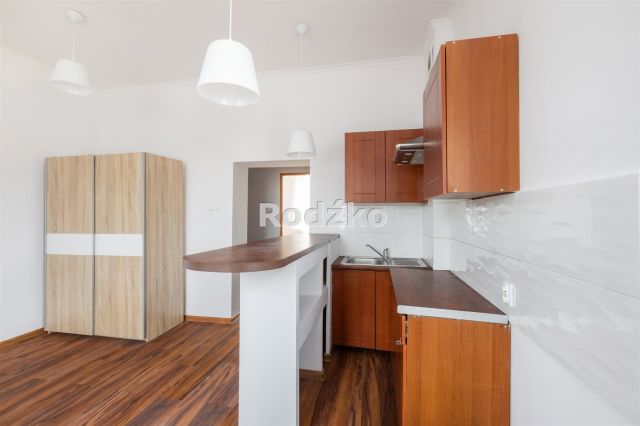 Mieszkanie 2-pokojowe Bydgoszcz Jary, ul. Władysława IV. Zdjęcie 3