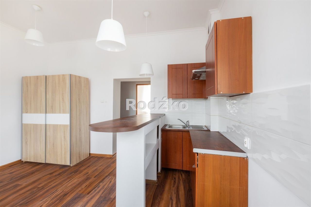 Mieszkanie 2-pokojowe Bydgoszcz Jary, ul. Władysława IV. Zdjęcie 3
