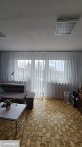 Mieszkanie 3-pokojowe Gliwice Łabędy, ul. Konstantego Ciołkowskiego. Zdjęcie 1