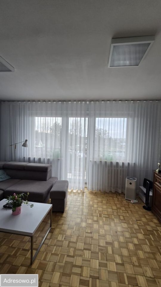 Mieszkanie 3-pokojowe Gliwice Łabędy, ul. Konstantego Ciołkowskiego. Zdjęcie 1