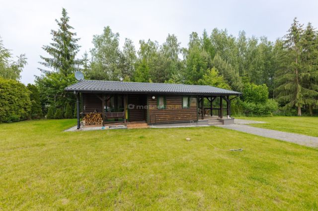 dom wolnostojący, 3 pokoje Pogorzelec. Zdjęcie 3