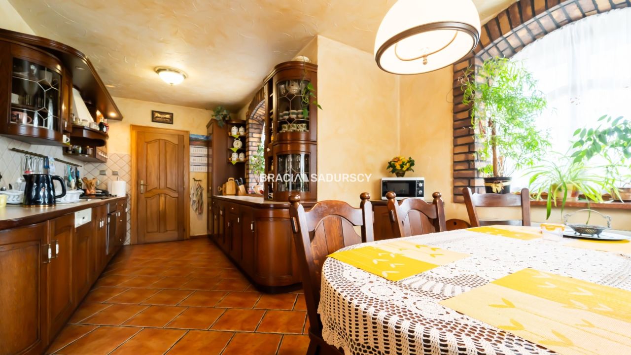 dom wolnostojący, 5 pokoi Wieliczka. Zdjęcie 5