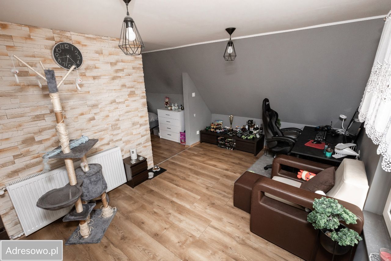 dom wolnostojący, 5 pokoi Lgiń. Zdjęcie 14