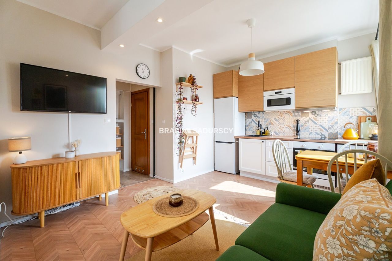 Mieszkanie 2-pokojowe Kraków Nowa Huta, os. Ogrodowe. Zdjęcie 4