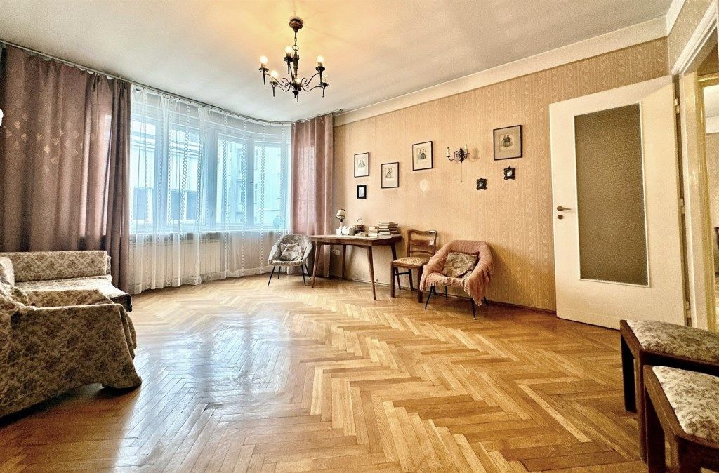 Mieszkanie 4-pokojowe Warszawa Śródmieście, ul. Wilcza. Zdjęcie 3