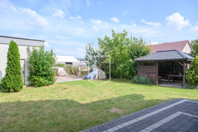 bliźniak, 5 pokoi Radzymin. Zdjęcie 19