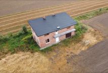 dom wolnostojący, 4 pokoje Nowa Brzeźnica, ul. Kościuszki. Zdjęcie 1