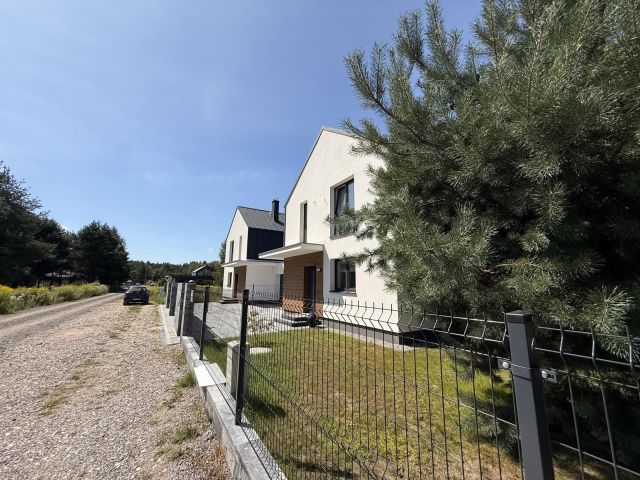 bliźniak, 4 pokoje Głosków, ul. Sępa. Zdjęcie 1