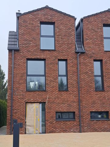 dom szeregowy, 5 pokoi Poznań Jeżyce. Zdjęcie 2