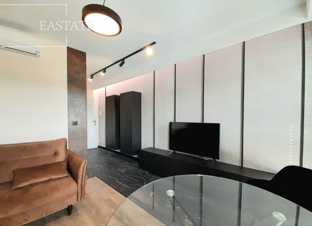 Mieszkanie 1-pokojowe Warszawa Praga-Południe, ul. Targowa. Zdjęcie 1