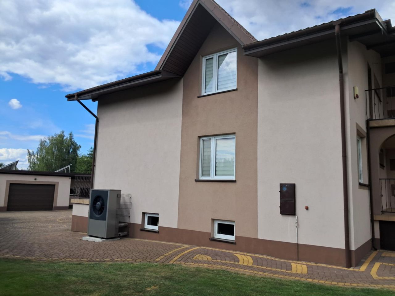 dom wolnostojący, 8 pokoi Radomsko Sucha Wieś, ul. Starowiejska. Zdjęcie 16