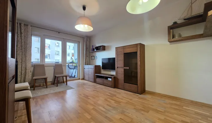 Mieszkanie 3-pokojowe Warszawa Praga-Południe, al. Stanów Zjednoczonych