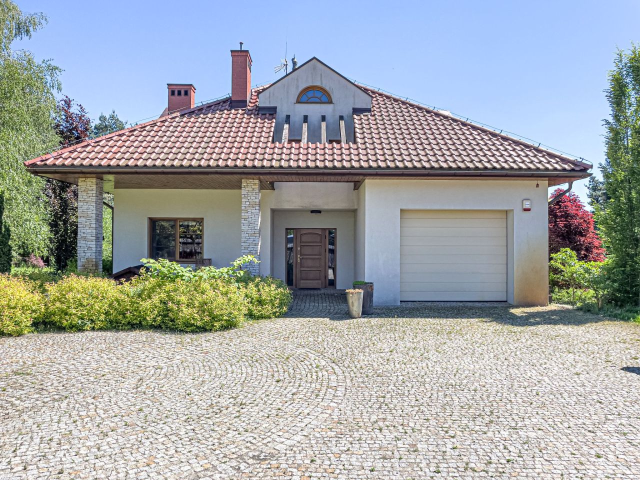 dom wolnostojący, 6 pokoi Zakościele. Zdjęcie 1