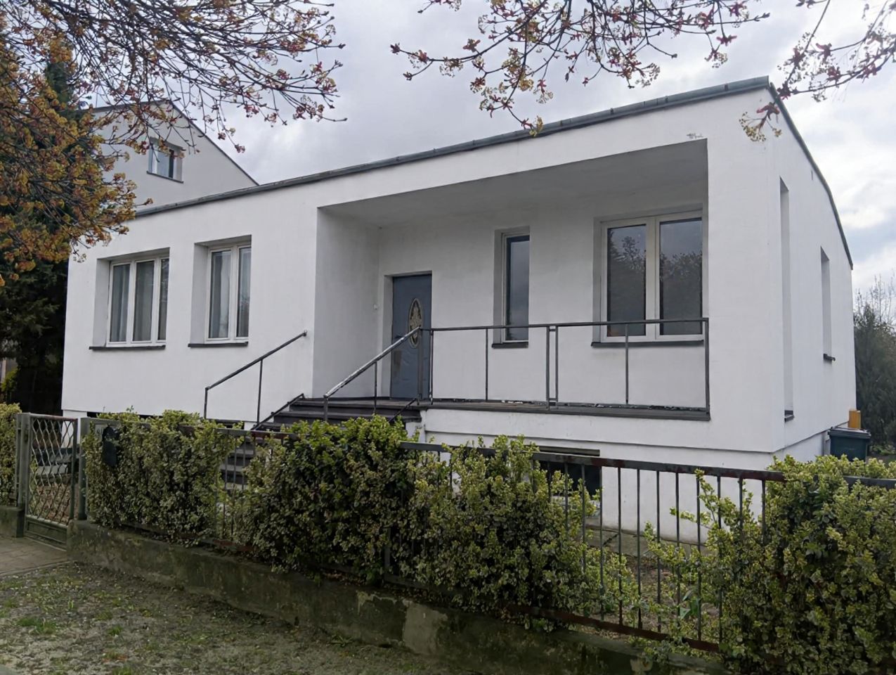 dom wolnostojący, 4 pokoje Puławy Włostowice, ul. Lucjana Kaznowskiego. Zdjęcie 1