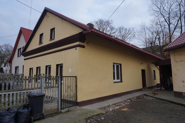 dom wolnostojący, 2 pokoje Wiechowice, al. Jana Pawła II. Zdjęcie 1