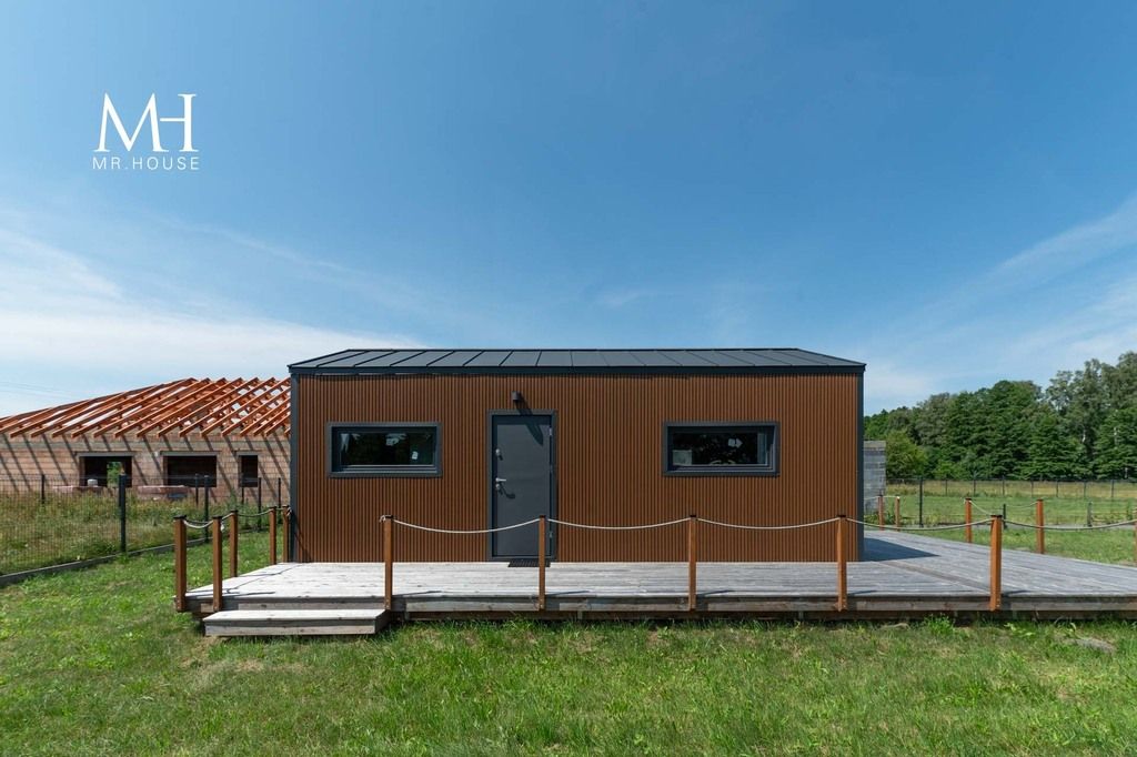 dom wolnostojący, 2 pokoje Stary Adamów. Zdjęcie 1