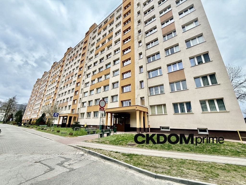 Mieszkanie 3-pokojowe Kielce, ul. Nowowiejska. Zdjęcie 1