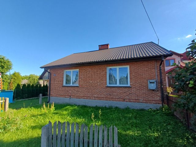 dom wolnostojący, 3 pokoje Stanisławice. Zdjęcie 1