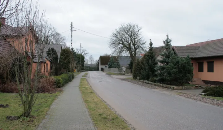 dom wolnostojący, 4 pokoje Tucze