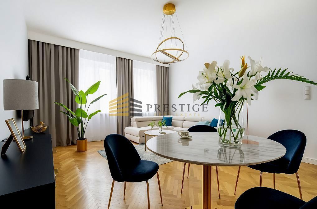 Mieszkanie 3-pokojowe Warszawa Śródmieście, ul. Wiejska. Zdjęcie 3