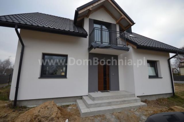 dom wolnostojący, 5 pokoi Dąbrówka. Zdjęcie 1