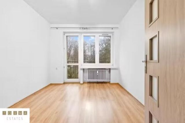 Mieszkanie 3-pokojowe Katowice Ligota, ul. Świdnicka. Zdjęcie 2