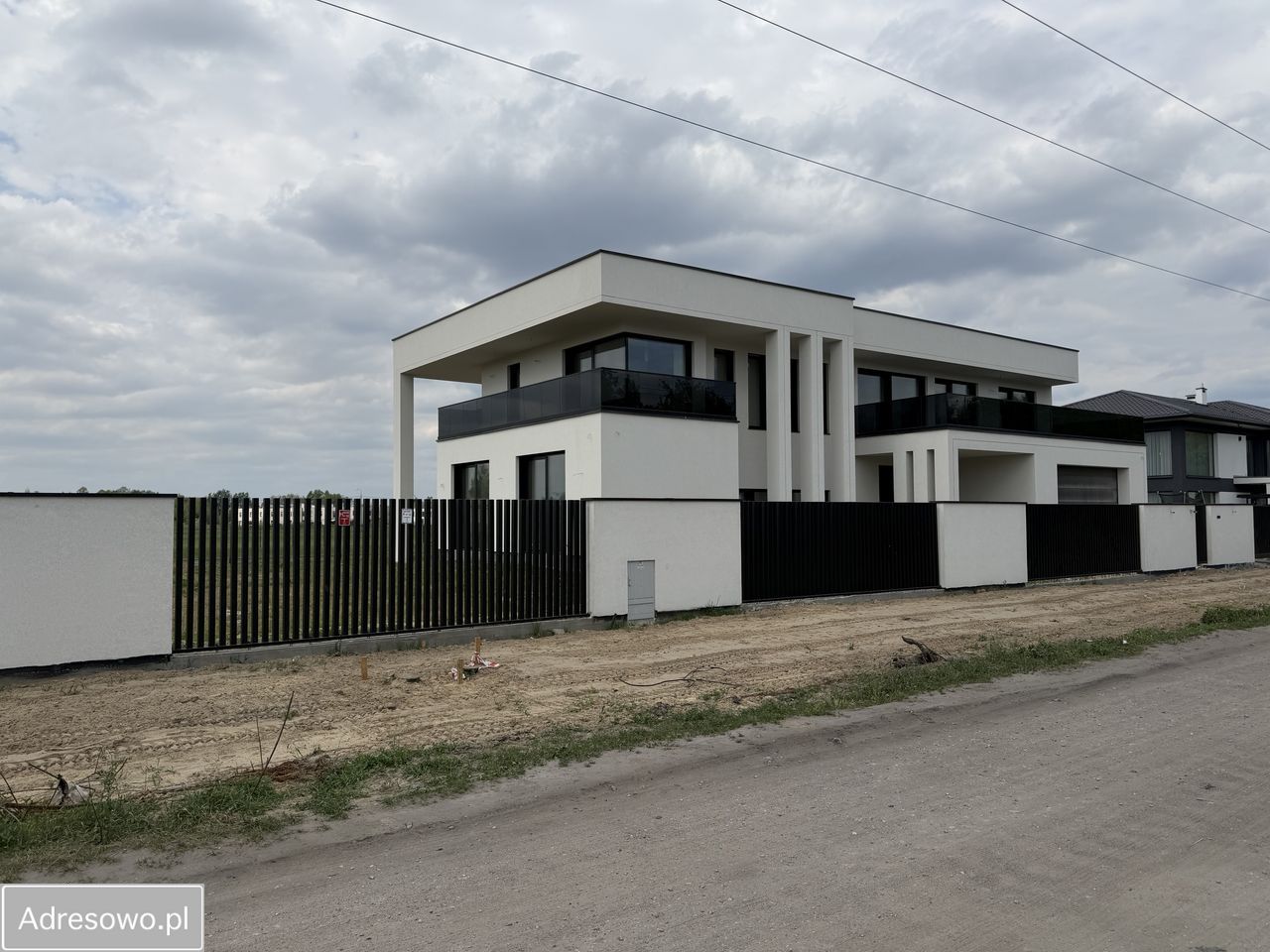 dom wolnostojący, 6 pokoi Pruszków, ul. Szarych Szeregów. Zdjęcie 3