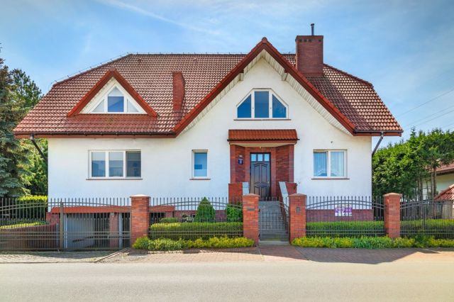 dom wolnostojący, 7 pokoi Warszawa Białołęka, ul. Truskawkowa. Zdjęcie 1