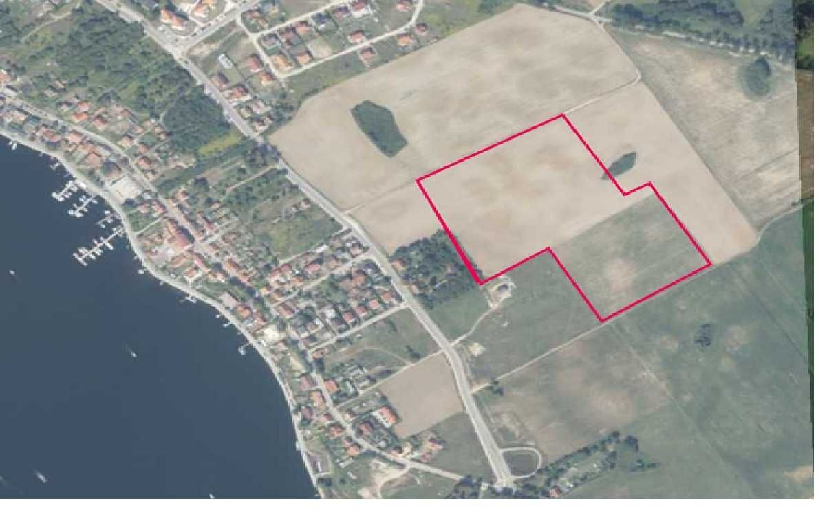 Działka inwestycyjna Mikołajki, ul. Dybowska. Zdjęcie 2