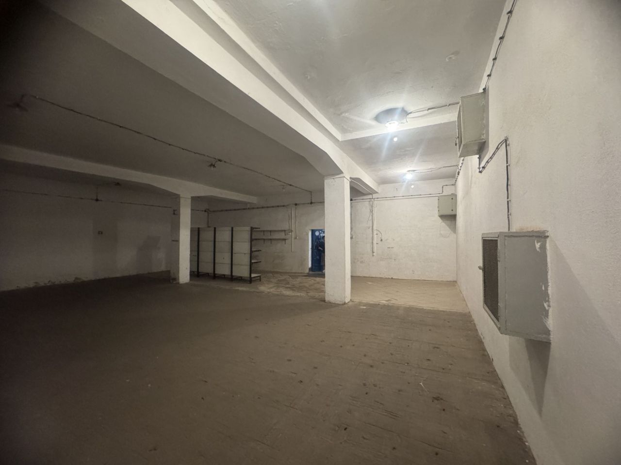 Hala/magazyn Warszawa Kamionek. Zdjęcie 6