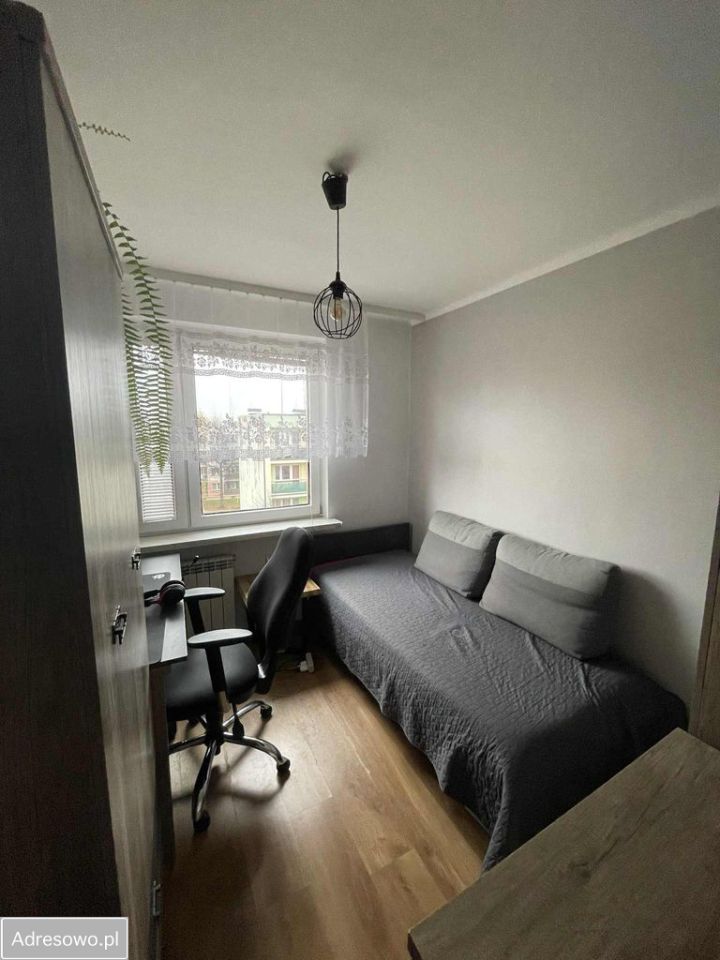 Mieszkanie 4-pokojowe Andrychów, ul. Włókniarzy. Zdjęcie 9