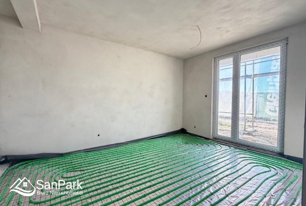 Mieszkanie 3-pokojowe Lesko, ul. Piłsudskiego. Zdjęcie 4