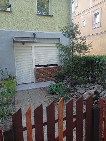 Lokal Szczawno-Zdrój. Zdjęcie 1