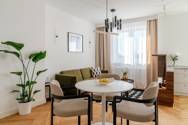 Mieszkanie 3-pokojowe Warszawa Górny Mokotów, al. Niepodległości. Zdjęcie 1